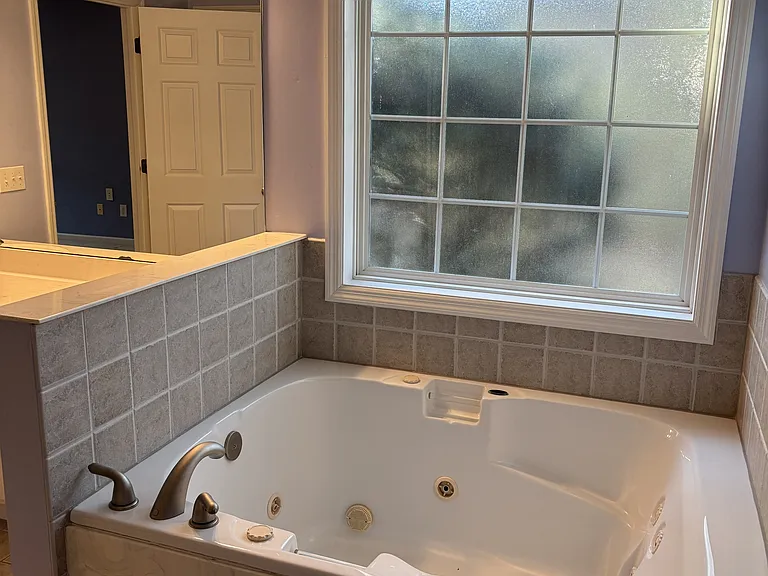 480 Spring Lake Dr — Photo 17