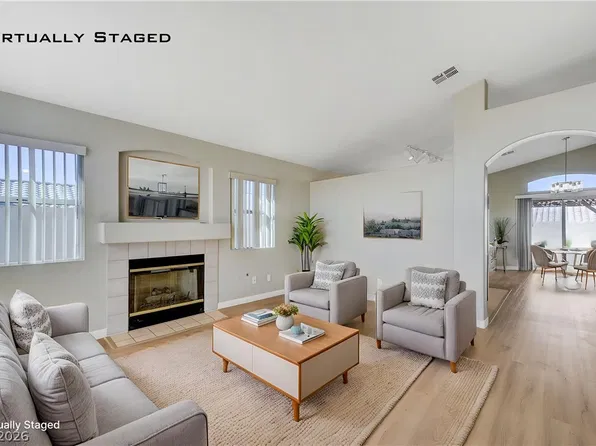 916 Blue Arroyo Dr, Henderson, NV 89015