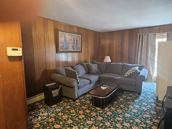 2 Paerdegat 11th Street image 11 of 15