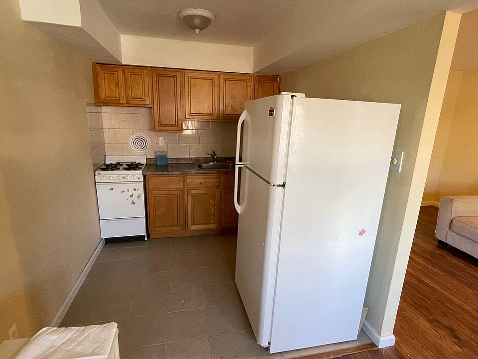 1st image of 10017 Jeanes St Floor 1