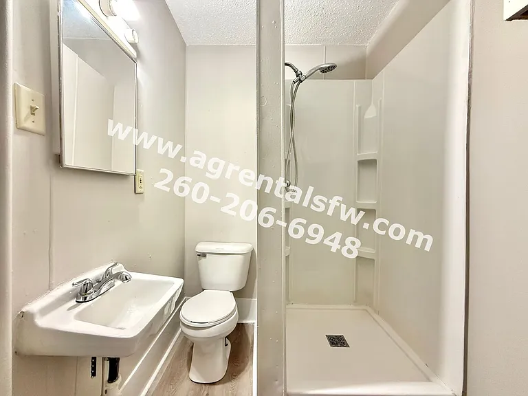 912 Savilla Ave — Photo 10