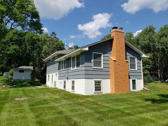 3rd image of 11711 Karen Ln