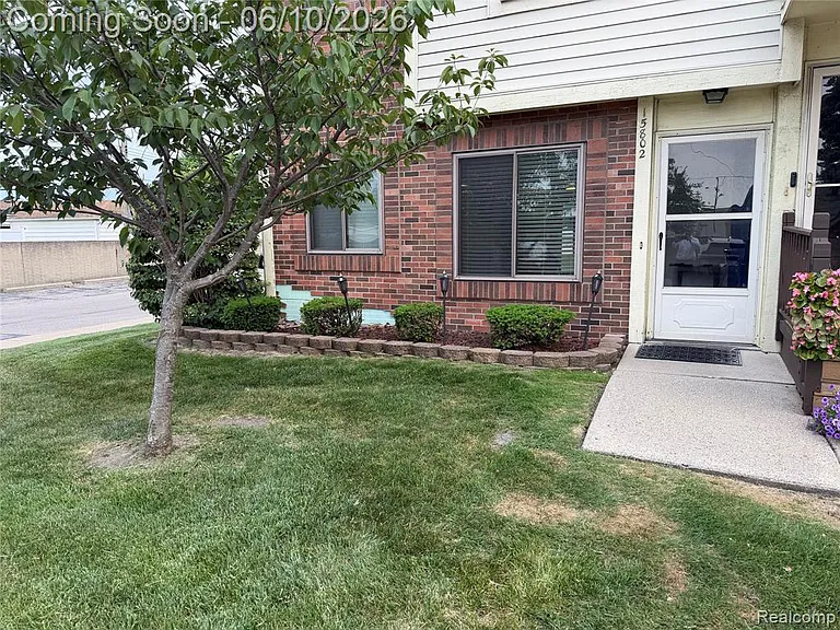 15802 Orchard Ln — Photo 1