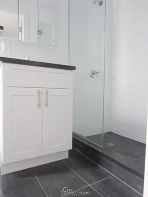 Rented by City Connections Realty | media 24