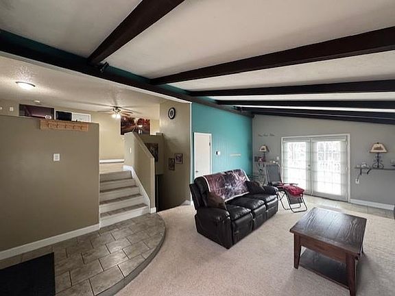 2nd image of 509 9th St