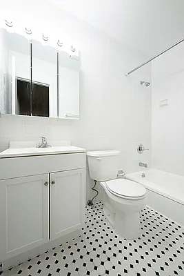 Rented by Buchbinder & Warren | media 9