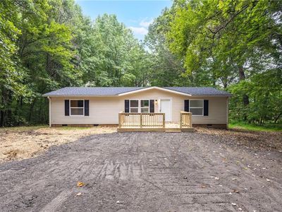 4461 Pine Hall Rd, Walkertown, NC, 27051