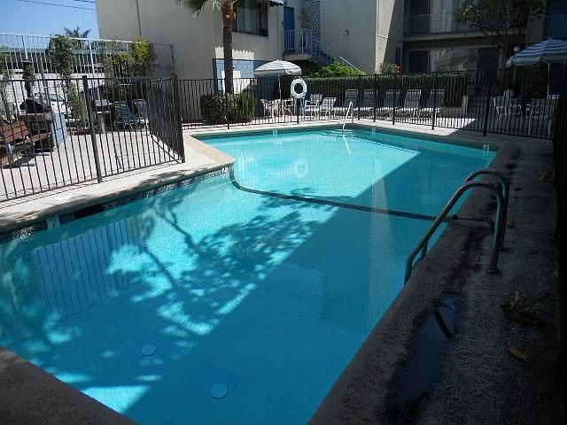 2nd image of 2266 Grand Ave Unit 7