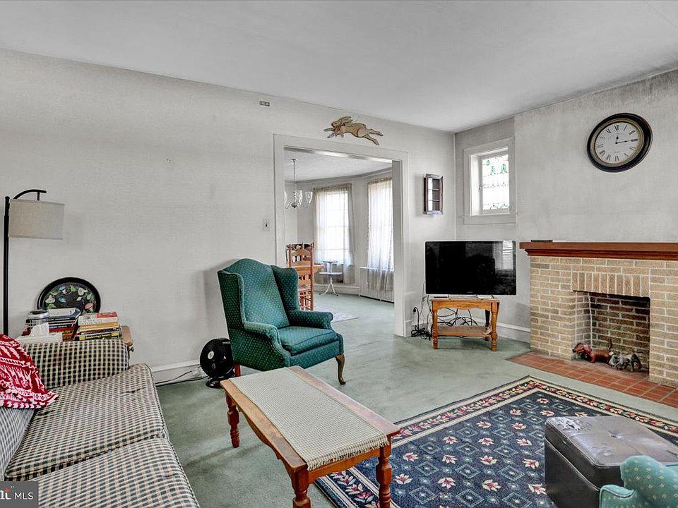 2324 Woodvale Ave, Reading, PA 19606 Zillow