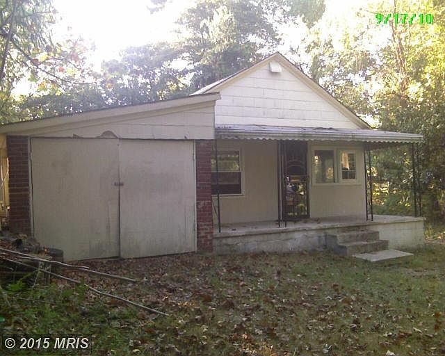 2nd image of 5411 Woodway Dr