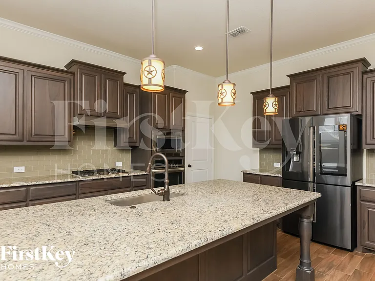 15229 Holly Bay Ct — Photo 5