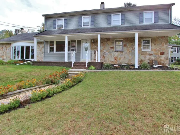 779 New Durham Rd, Edison, NJ 08817
