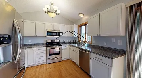 3814 10th Ave SW Photo 1