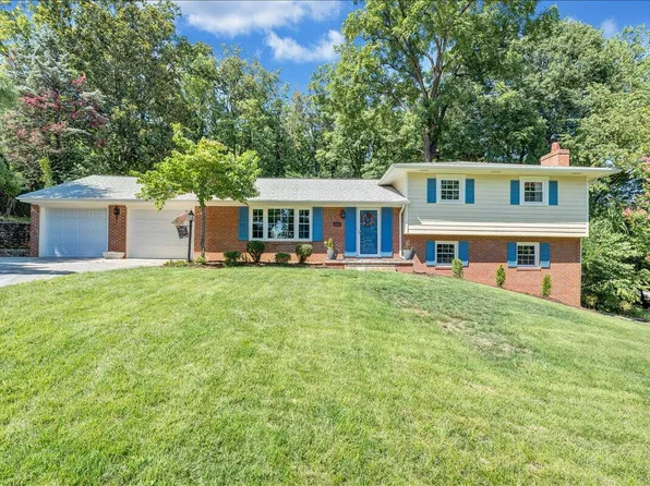 3555 Kenwick Trl, Roanoke, VA 24018
