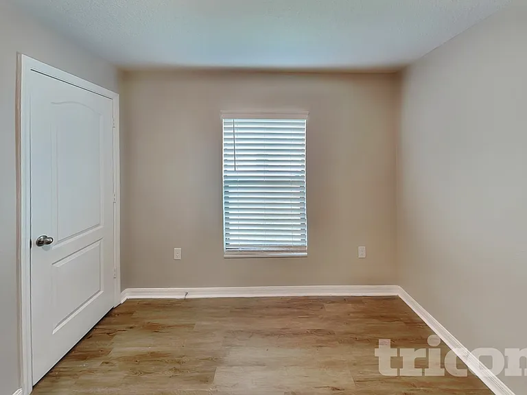 2786 Flynn St — Photo 14