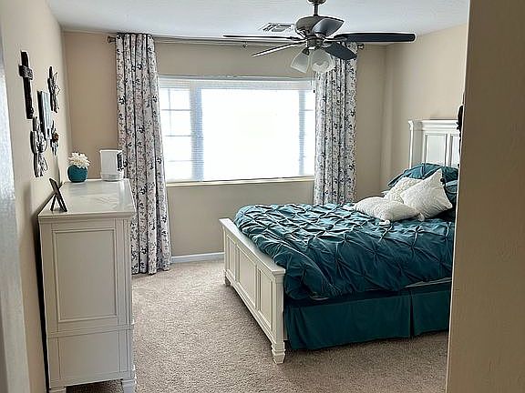 3rd image of 2660 E Arabian Dr