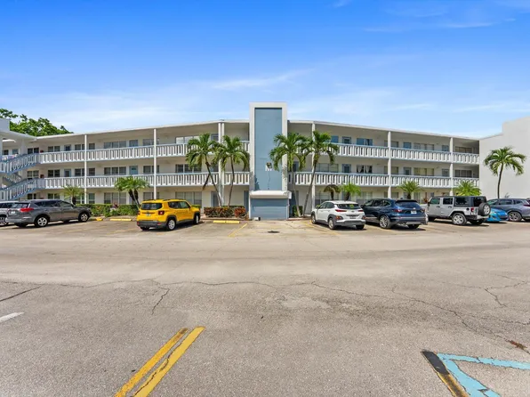 309 WELLINGTON M, West Palm Beach, FL 33417
