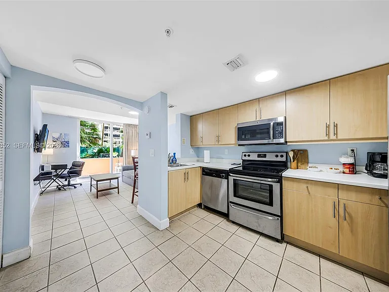 2951 S Bayshore Dr #215 — Photo 9