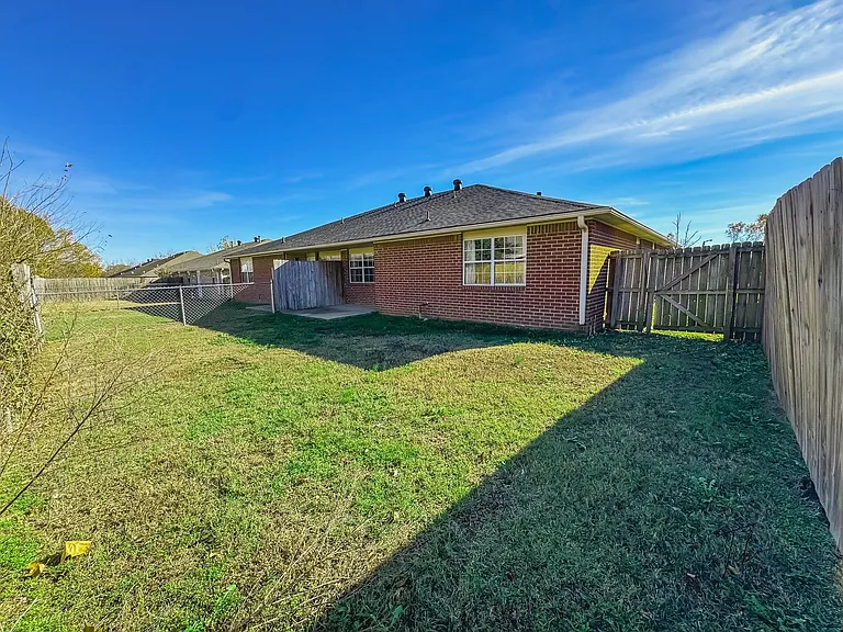 11 Holly Dr #A — Photo 26