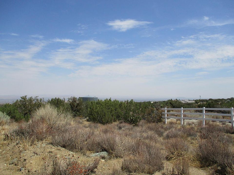 1st image of Cima Mesa & 101st St E