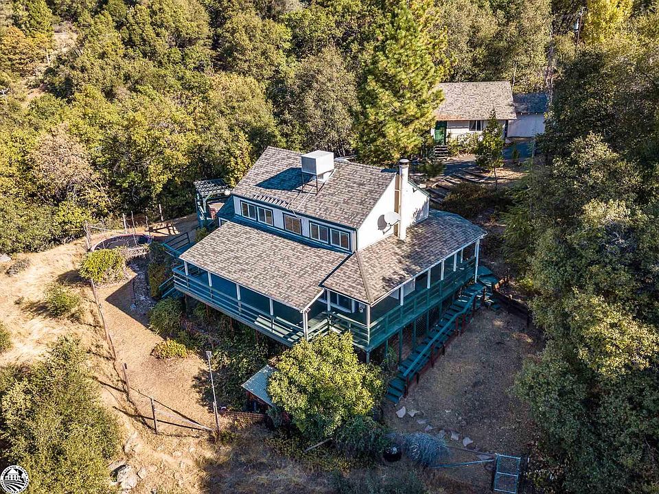 1st image of 16591 Oakridge Dr