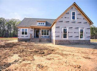 191 Courtney Ln, Dutton, VA
