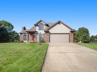 51631 Windyridge Ct, South Bend, IN 46628