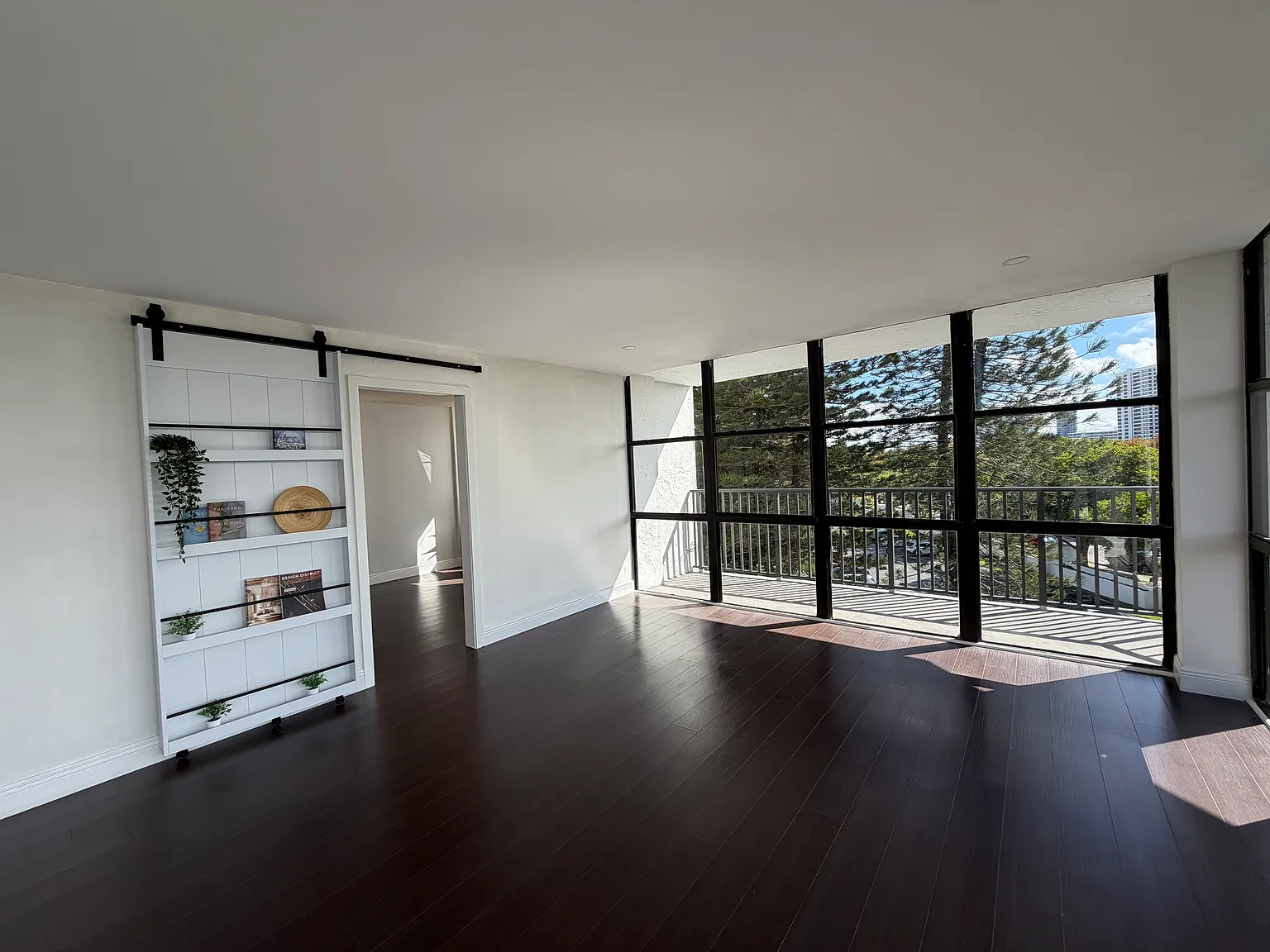 3 bed, 1430 sqft, $3,000 — Photo 3