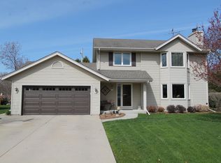 189 Bay Ridge Ln, Burlington, WI 53105