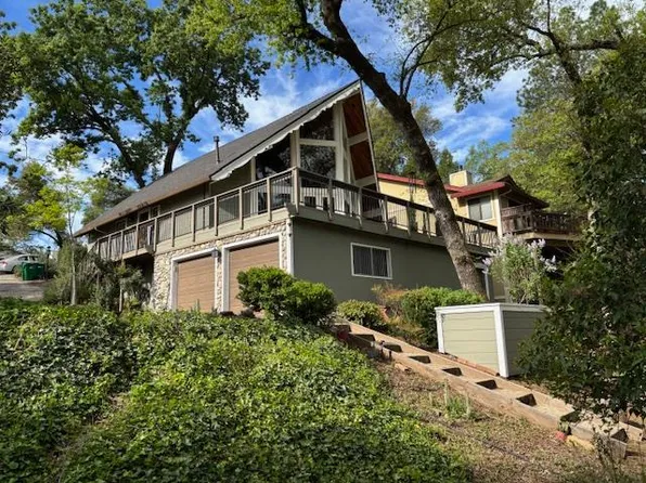 11284 Greenbriar Way, Auburn, CA 95602