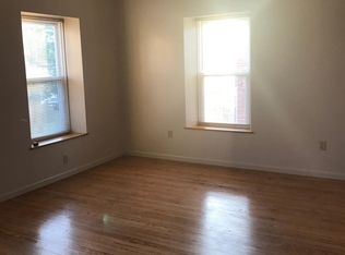 326 S Queen St APT C, Littlestown, PA 17340