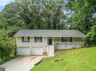 4442 Cedar Ridge Trl, Stone Mountain, GA 30083