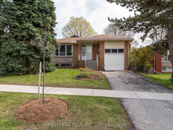 19 Jill Cres, Toronto, ON M9B 6B2