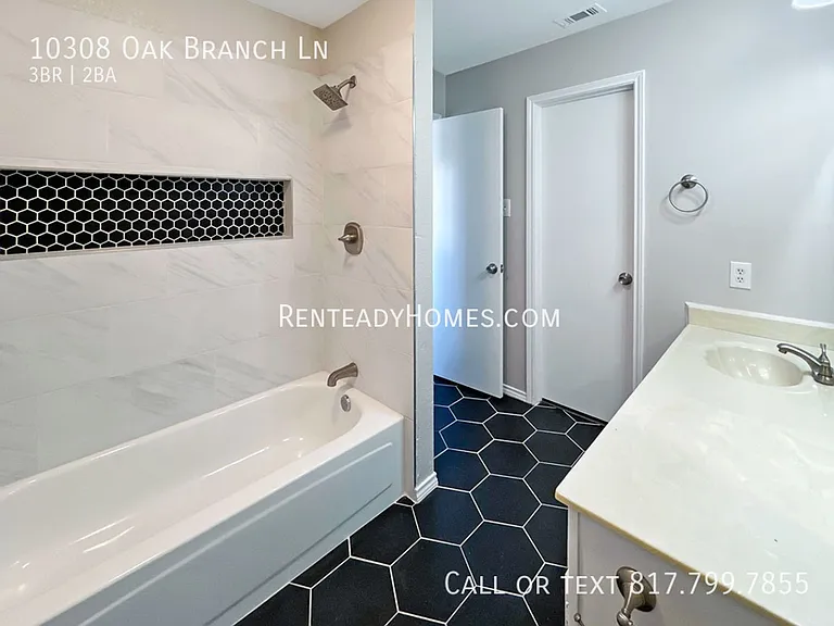 10308 Oak Branch Ln — Photo 10