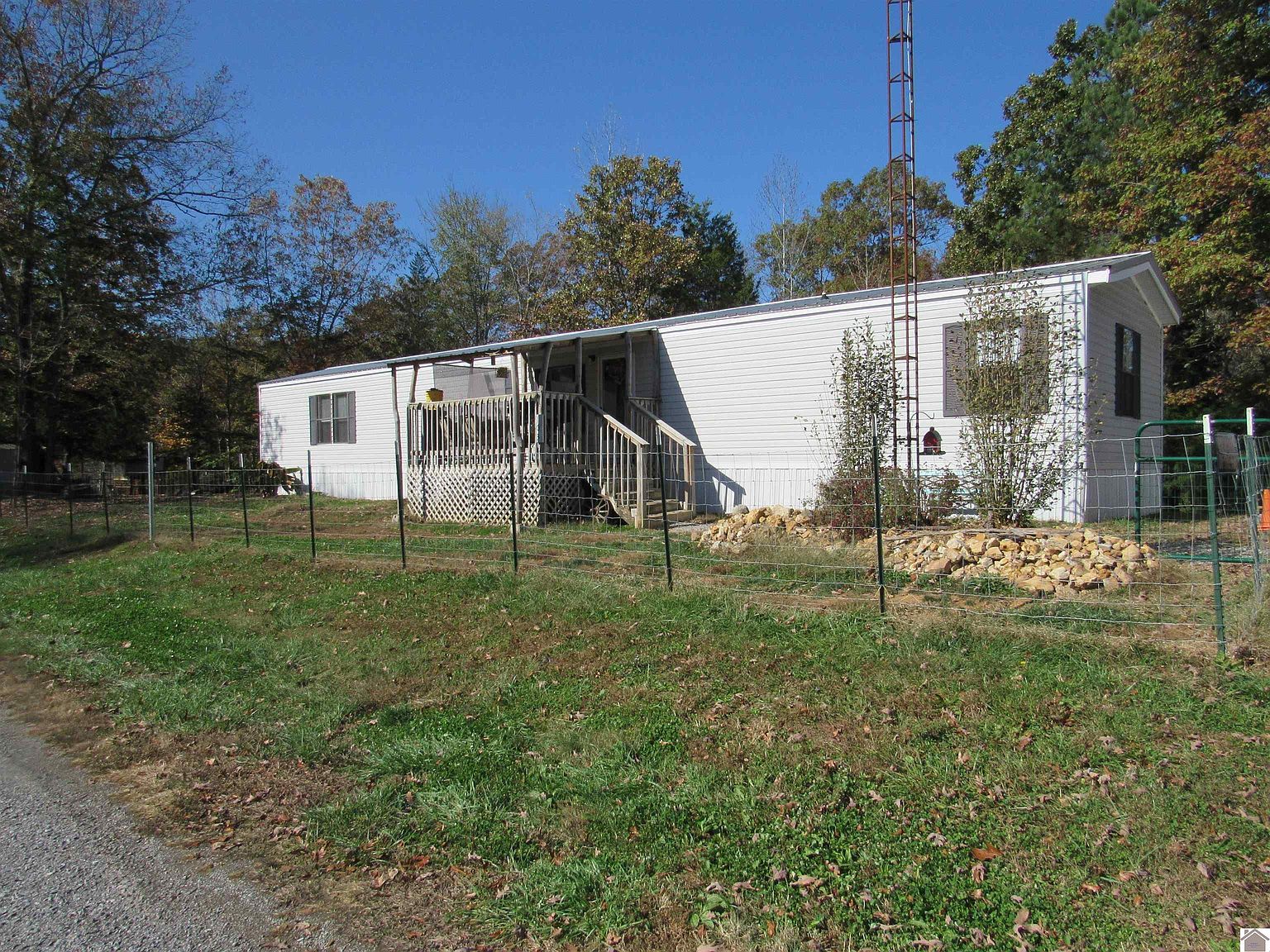103 Luttrell Rd, Cadiz, KY 42211 MLS 124414 Zillow