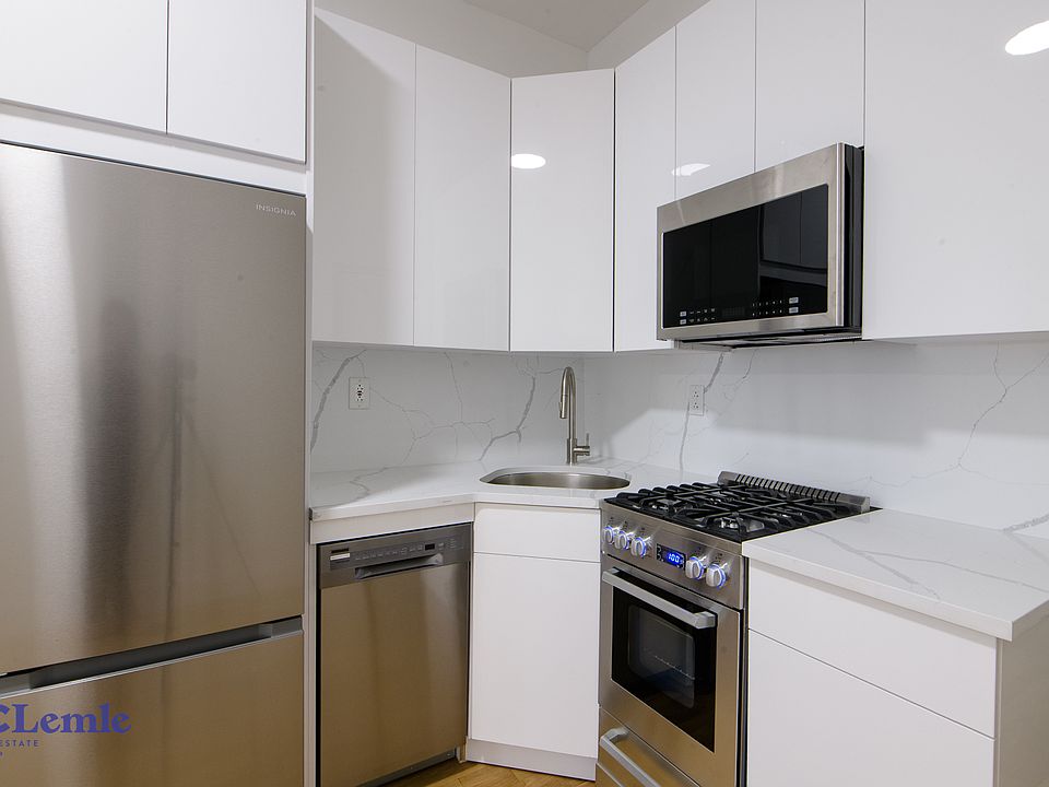 1st image of 7 Jones St #4C