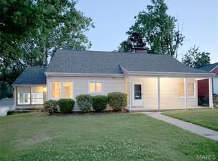 1001 Pike St, Saint Charles, MO 63301