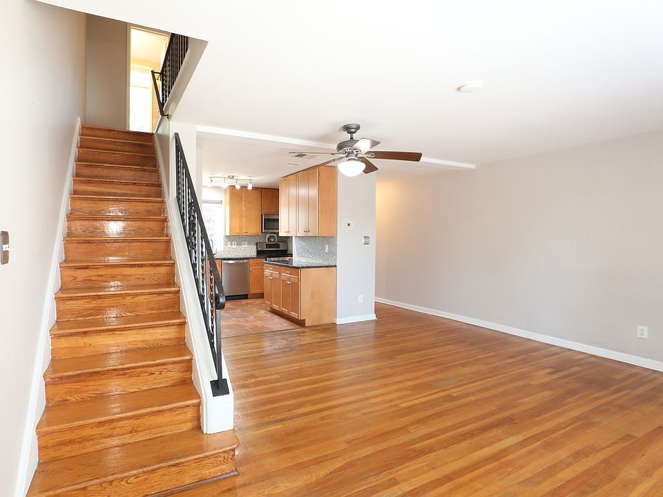 1st image of 209 Guthrie Ave
