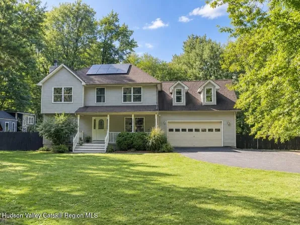 25 Gardiner Park, New Paltz, NY 12561