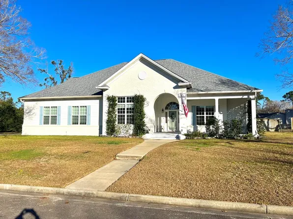 15 Charles Way, Valdosta, GA 31602