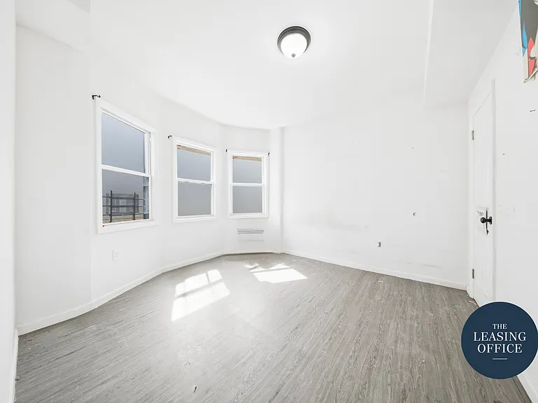 3551 E Tremont Ave #1 — Photo 4