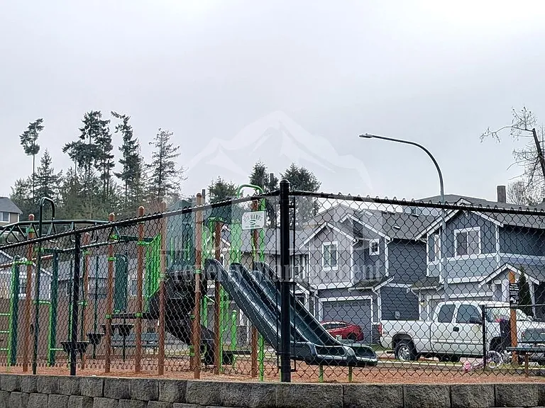 3887 Portside Dr — Photo 48