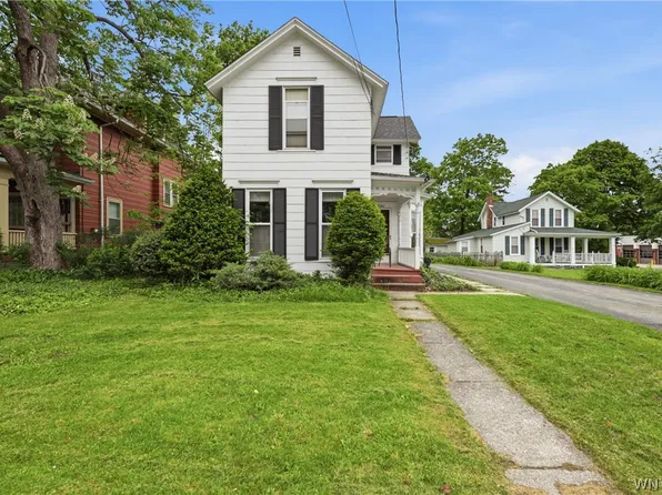 4360 S Buffalo St, Orchard Park, NY 14127
