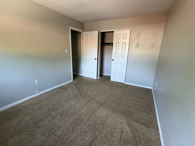 1306 Black Forest Dr — Photo 15