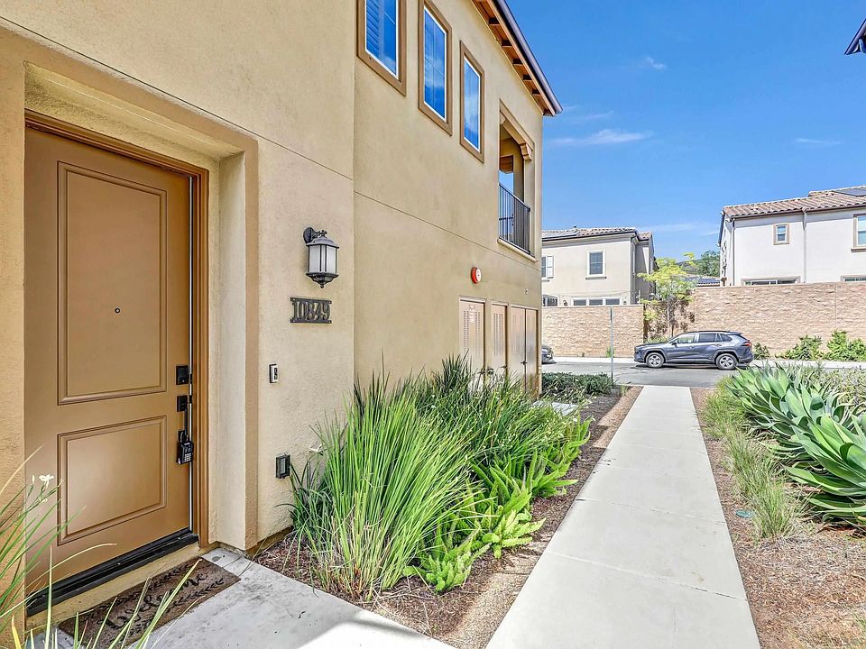 2nd image of 10849 Blake Way