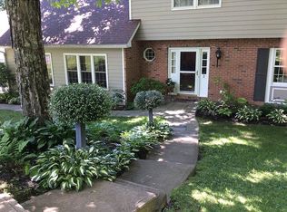 2 Fernleigh Dr, Cooperstown, NY 13326