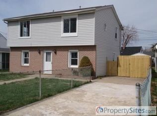 7804 Fairgreen Rd, Dundalk, MD 21222