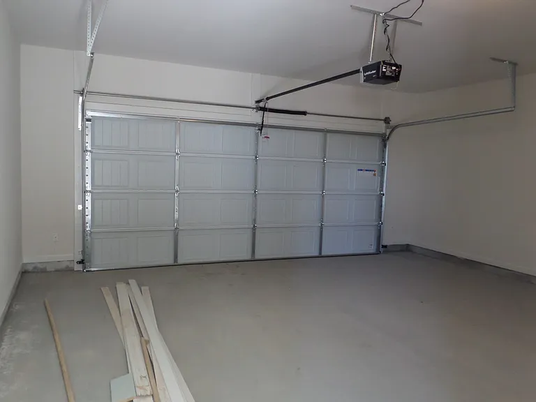 14092 Wetherly Dr — Photo 25