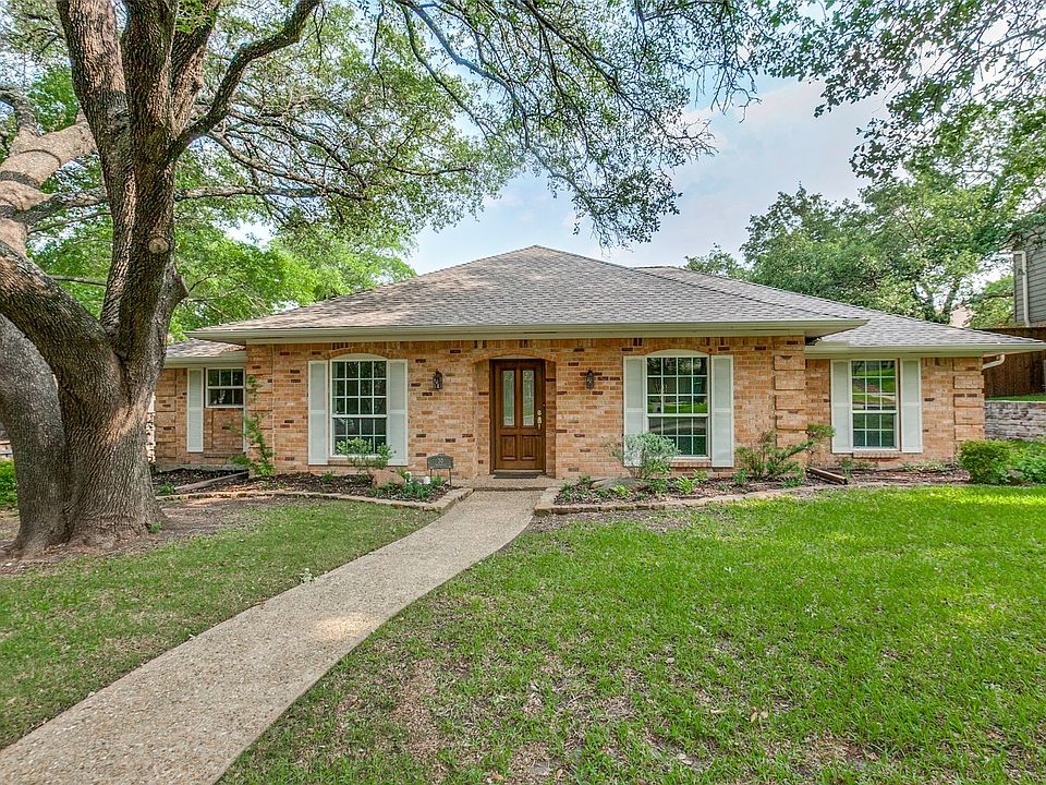 1st image of 30 Creekwood Cir