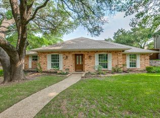 30 Creekwood Cir, Richardson, TX 75080
